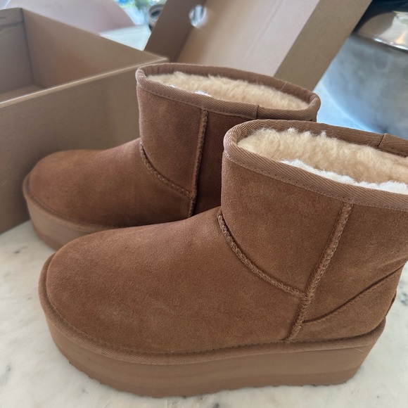 UGG | Shoes | Classic Mini Ugg Boots Nwt Never Worn | Poshmark